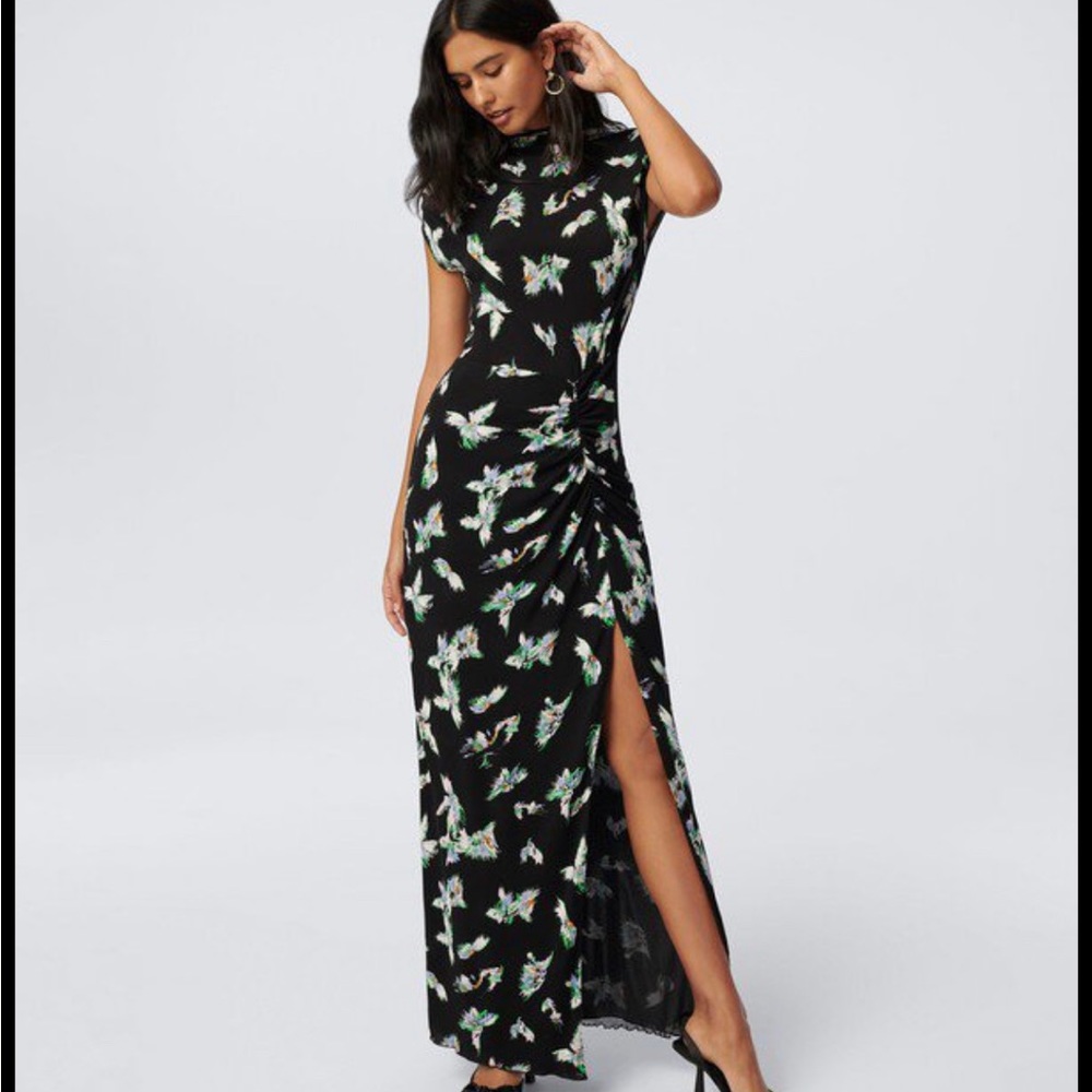 DVF maxi. sz small worn once. Perfect condition